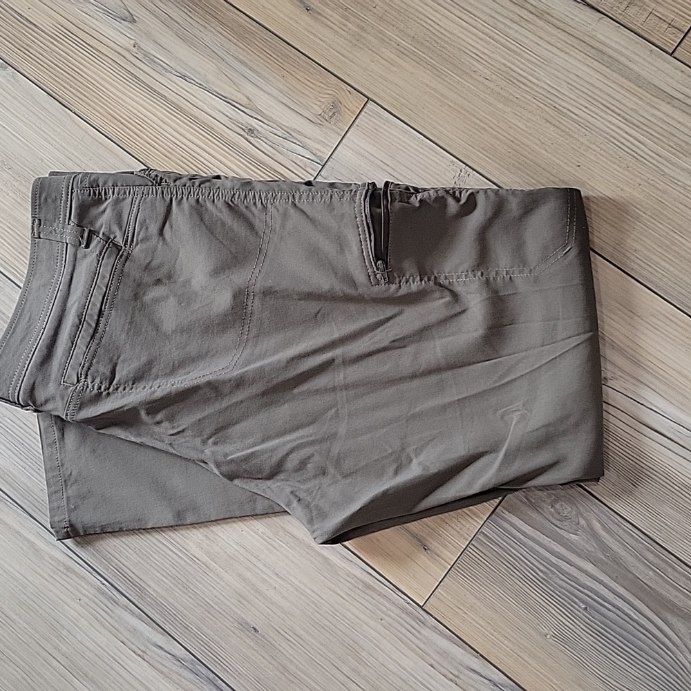 Men's Wrangler Green/Gray Pants 38x32 - Picture 3 of 3
